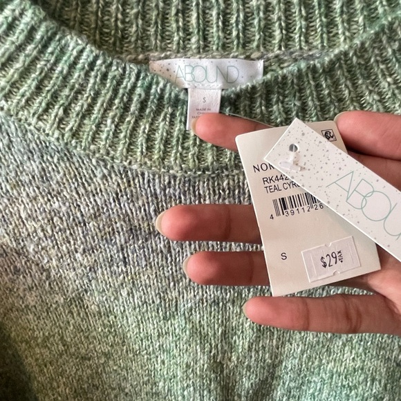 NWT Nordstrom Rack sweater - Picture 3 of 3